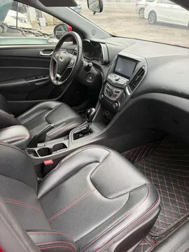 Chery Arrizo 5