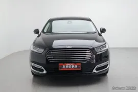 Ford Taurus