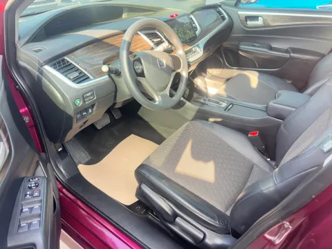 Honda Jade