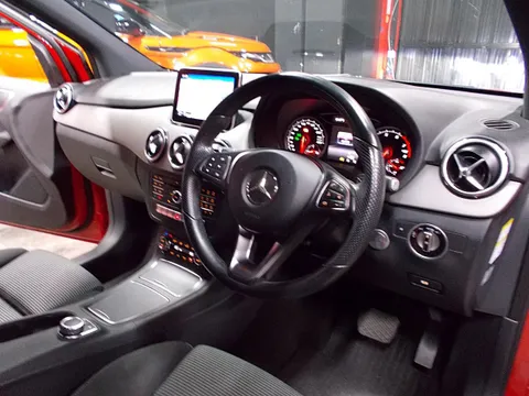 Mercedes-Benz B-Class