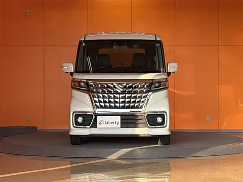 Suzuki Spacia Custom