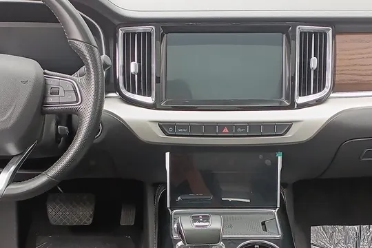 Hongqi HS7