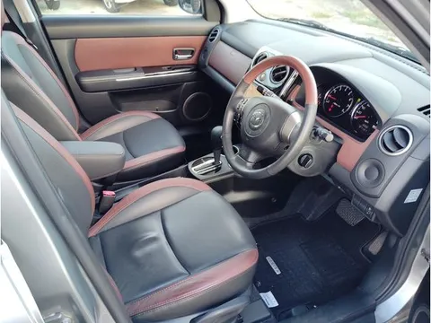 Mazda Verisa