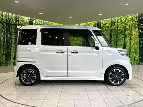 Suzuki Spacia Custom