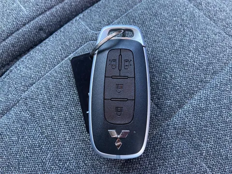 Mitsubishi Delica Mini
