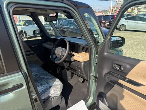 Mitsubishi Delica Mini