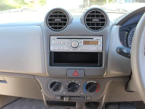 Nissan Pino