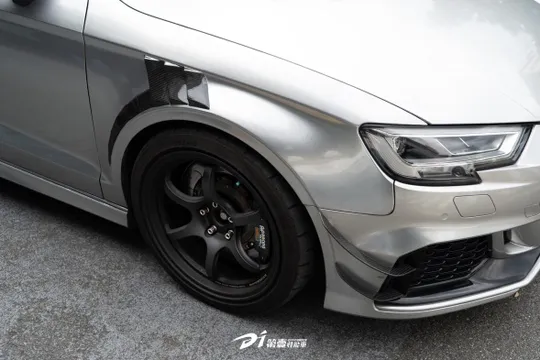 Audi RS