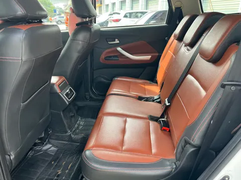 BAIC S3