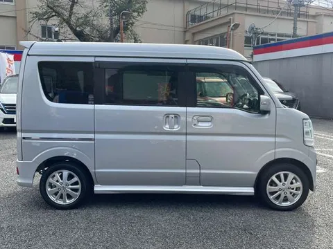Nissan Clipper Rio