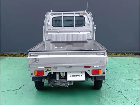 Nissan Clipper Truck