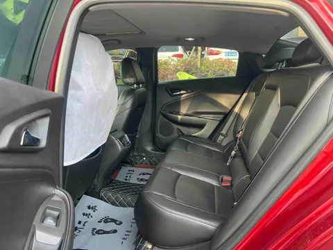 Chevrolet Malibu XL