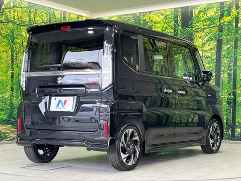 Suzuki Spacia Custom