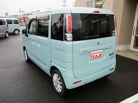 Suzuki Spacia