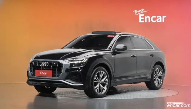 Audi Q8