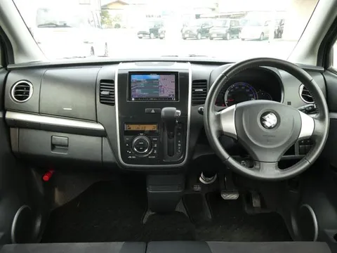 Suzuki Wagon R Stingray