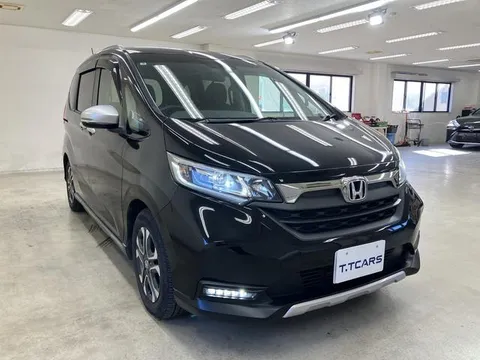 Honda Freed Plus