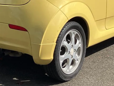 Subaru R1