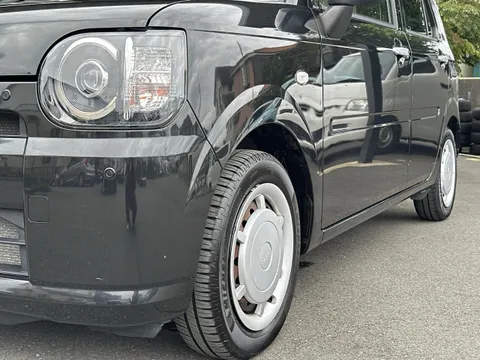 Daihatsu Mira Tocot