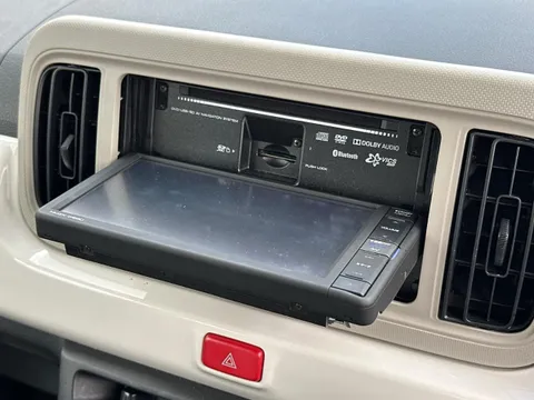 Daihatsu Mira Tocot