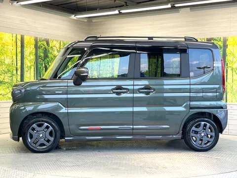 Suzuki Spacia Gear