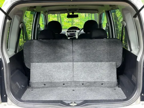 Nissan Otti
