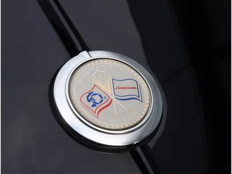 Mitsuoka Rock Star