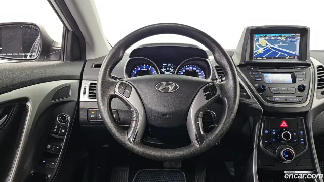 Hyundai Elantra (Avante)