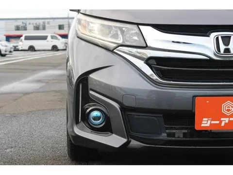 Honda Freed Plus