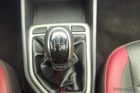 Changan Eado XT