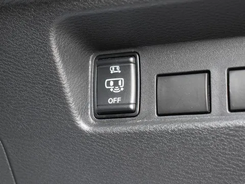 Mitsubishi eK X Space