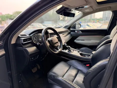 Lynk & Co 05
