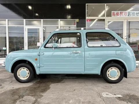 Nissan Pao