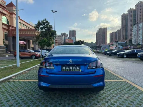 Peugeot 408