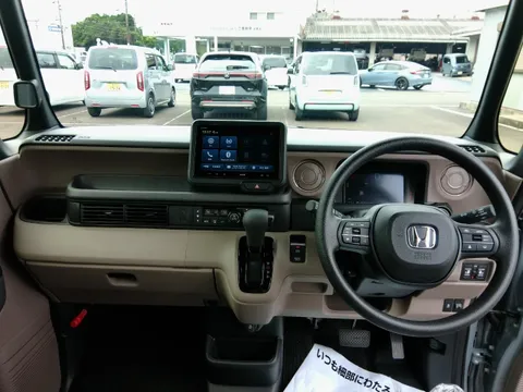 Honda N-BOX Joy