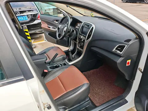 BYD F3