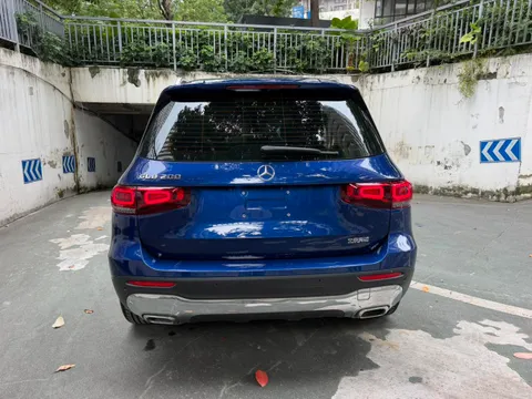 Mercedes-Benz Mercedes-Benz GLB