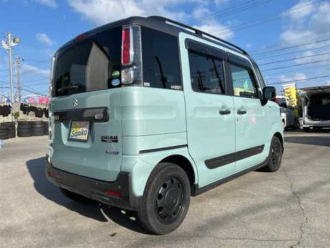 Suzuki Spacia