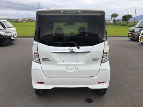 Nissan Dayz Roox