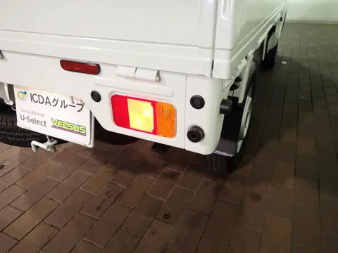 Nissan Clipper Truck