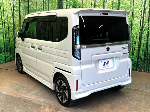Suzuki Spacia Custom
