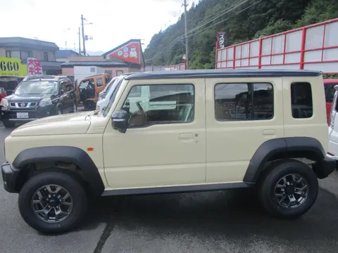 Suzuki Jimny Nomade