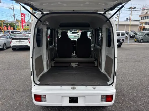 Nissan Clipper