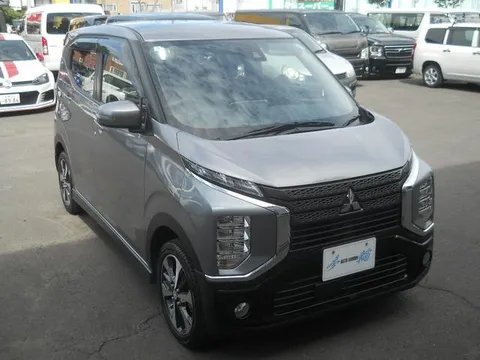 Mitsubishi eK X