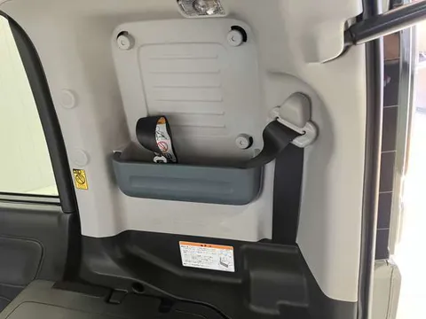 Suzuki Spacia Base