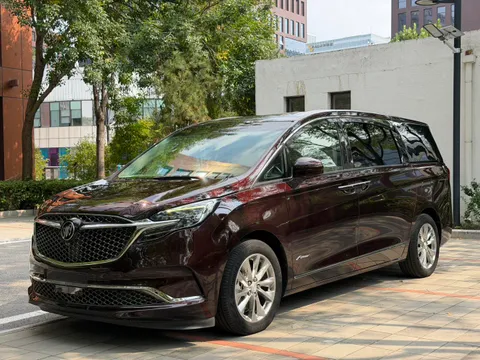 Buick GL8