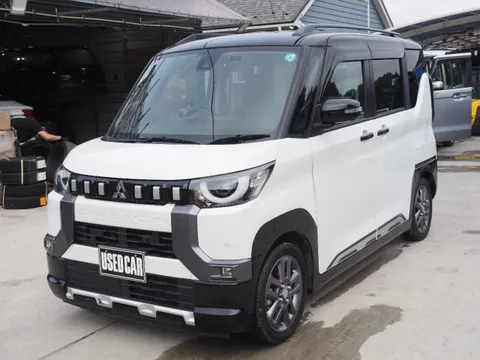 Mitsubishi Delica Mini