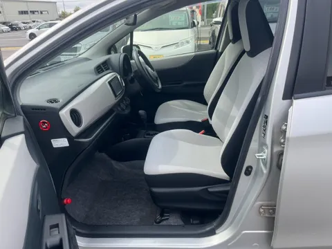 Toyota Yaris (Vitz)