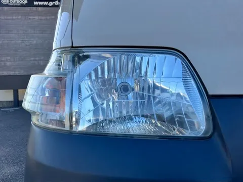 Toyota TownAce Van
