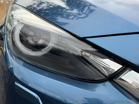 Mazda Axela Sport